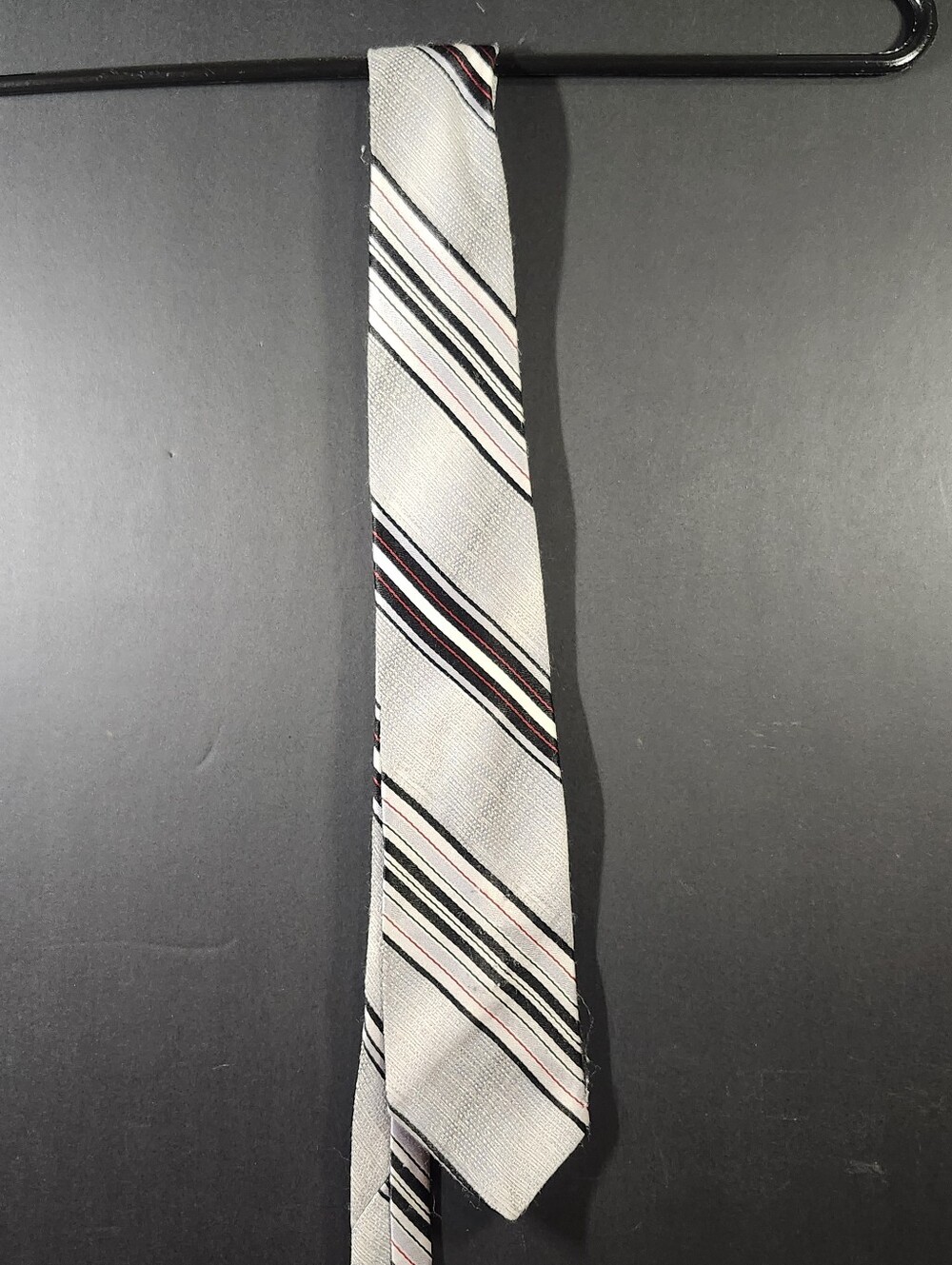 Tinino Firenze Cream Diagonal Stripe Men's Tie with Black & Burgundy Accents